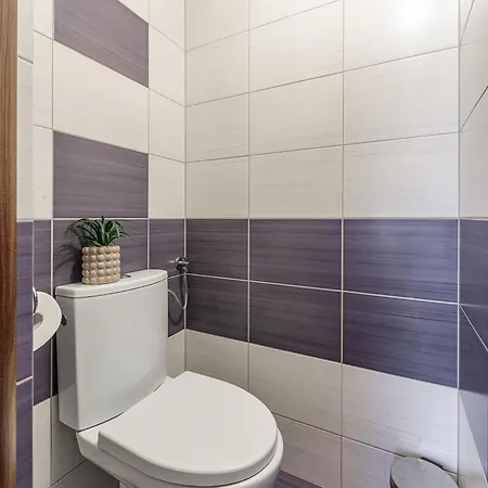 Lumina 3 Rooms Apart With Balcony I Arkadia Mall * 华沙